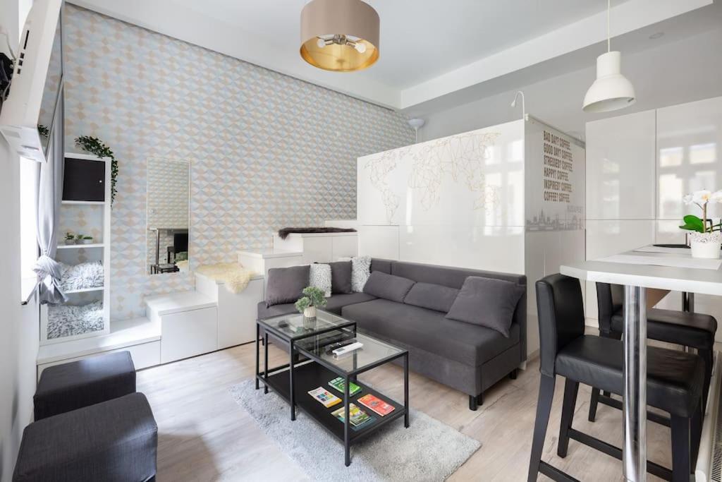 Apartment & Coffee By Nw *